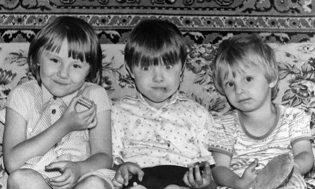 Мал мала меньше. Шура, Коська и Петька в 1986 г.