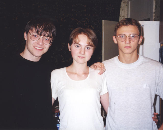 Дети в переходном возрасте, которого я так и не почувствовала. Костя (15), Шура (16) и Петя (14) в 1996 г.