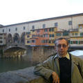 Юра во Флоренции, куда мы уехали отмечать его большой юбилей. 16 ноября 2004 г.