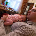 Хрупкая нежность под защитой могучей силы. Мой младший сын Петя с дочкой Миленой. 1 ноября 2009 г.