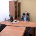 Юра в своем новом рабочем кабинете. 7 сентября 2012 г.